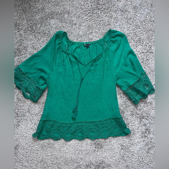 Green Knit Lace Trim Blouse - Picture 2 of 7